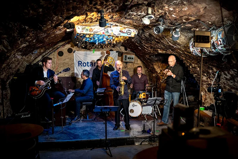 Cave 54 Galeriebild 2