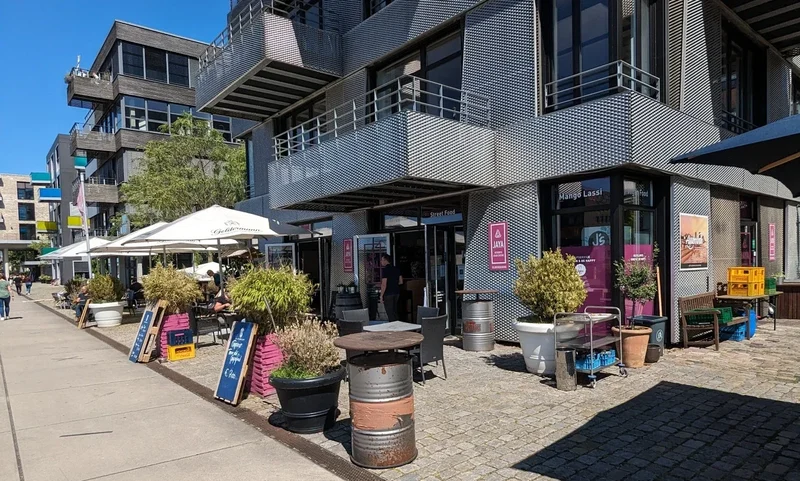 JAYA Galeriebild 1
