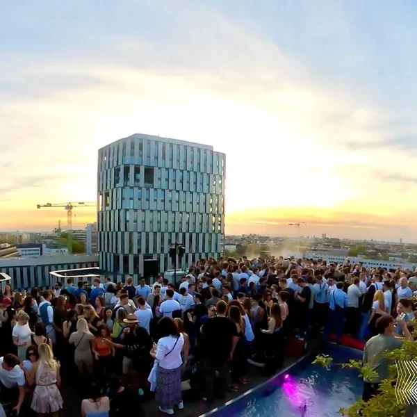 MH5 Roof Galeriebild 1 MH5 Roof Galeriebild 1