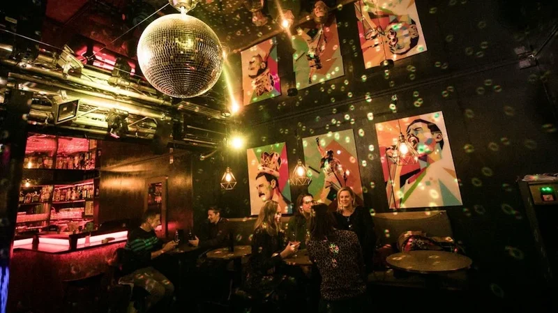 Prosecco Bar gallery image 1
