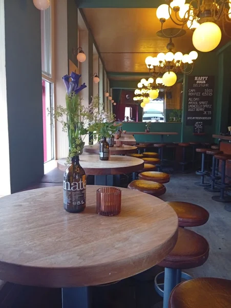 Reh Bar Galeriebild 3