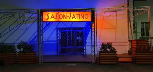 Salon Latino Galeriebild 1