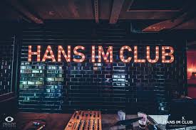 Hans im Club Galeriebild 1