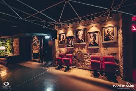 Hans im Club Galeriebild 3