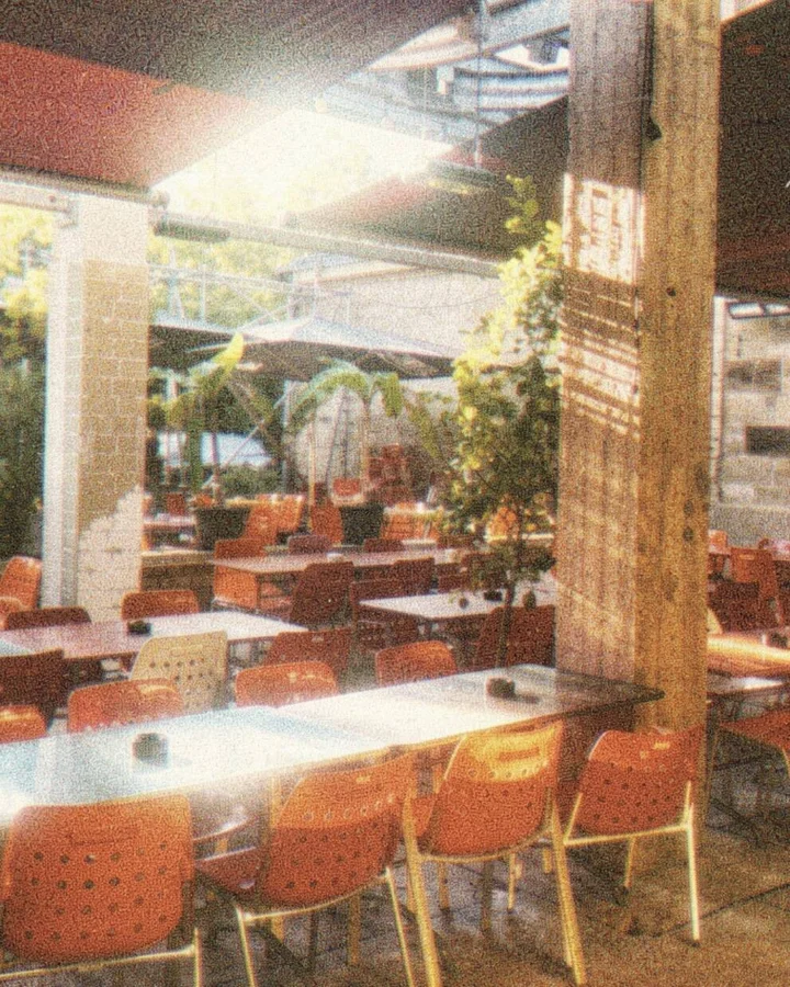 Flyer: Biergarten und Foodtruck offen Flyer: Biergarten und Foodtruck offen