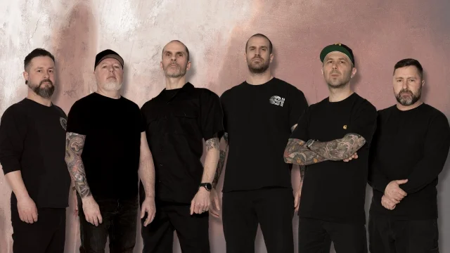 Flyer: DESPISED ICON + CARNIFEX