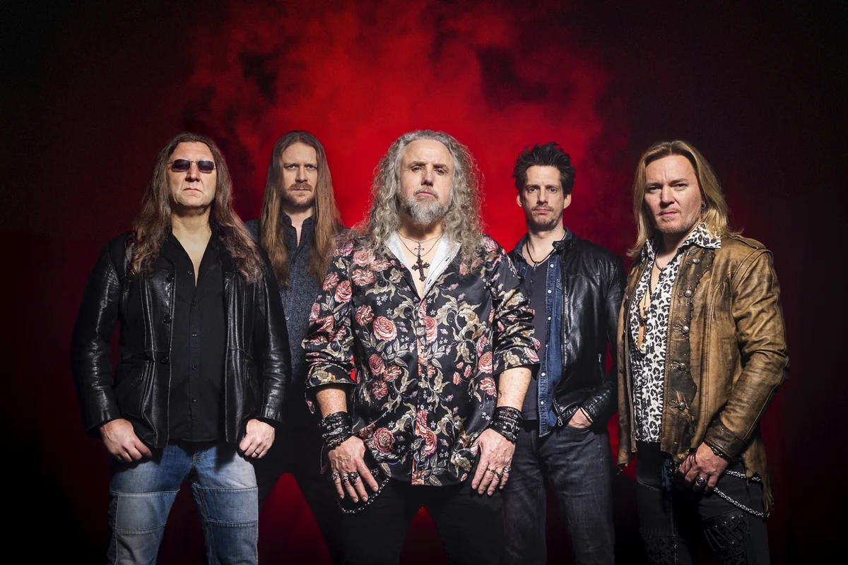 Flyer: DIO ALIVE - TRIBUTE TO RAINBOW, BLACK SABBATH & DIO Flyer: DIO ALIVE - TRIBUTE TO RAINBOW, BLACK SABBATH & DIO