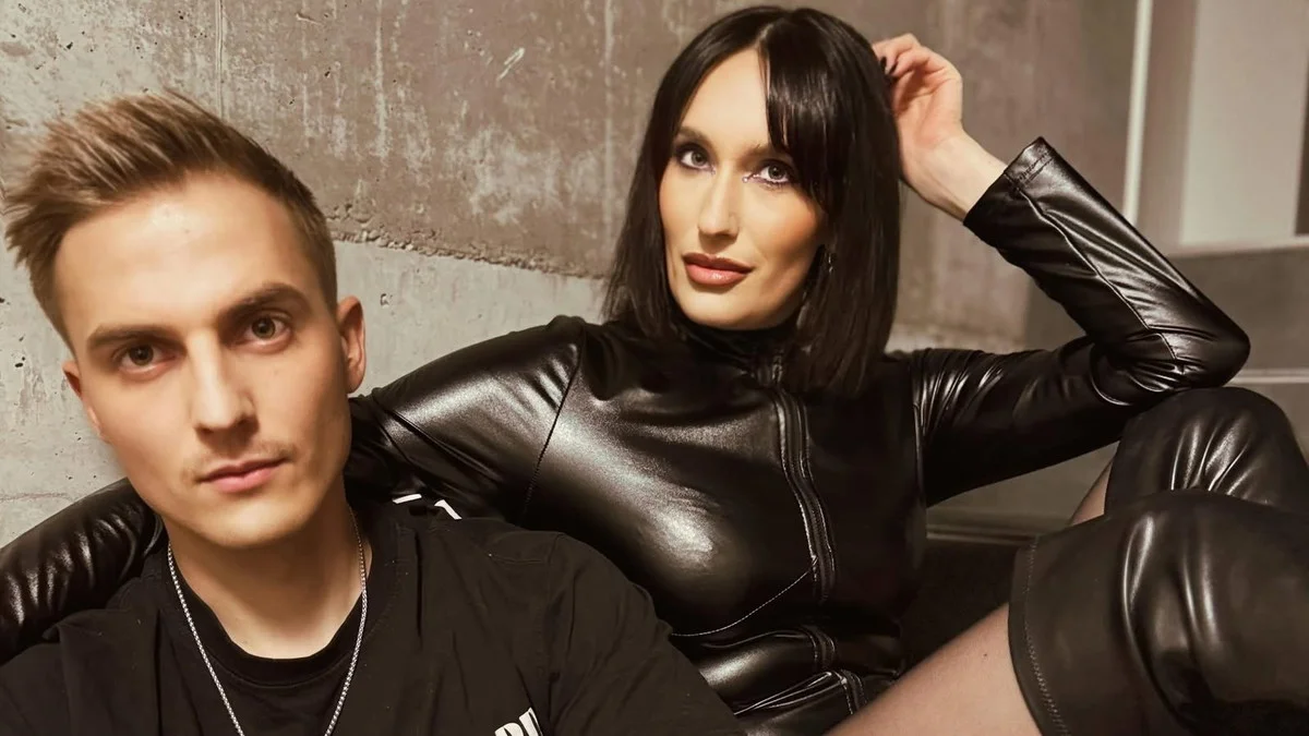 Flyer: WIR RAVEN IM VIERECK - Harder, Faster, Louder Edition