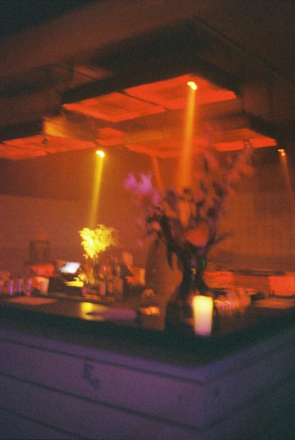 Flyer: subglow Flyer: subglow