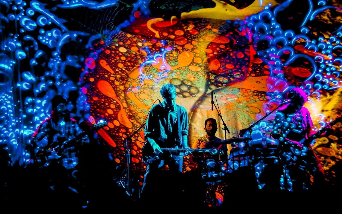 Flyer: ***Off The Radar Club*** live: LSD and the Search For God + Support: Yumi Jun