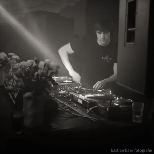 Flyer: Mittendrin with Jago K. Flyer: Mittendrin with Jago K.