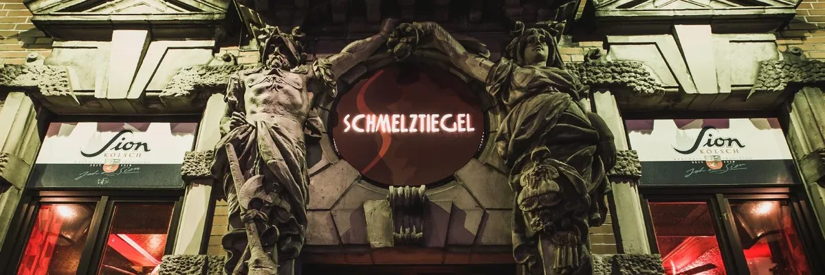 Photo of Schmelztiegel Photo of Schmelztiegel