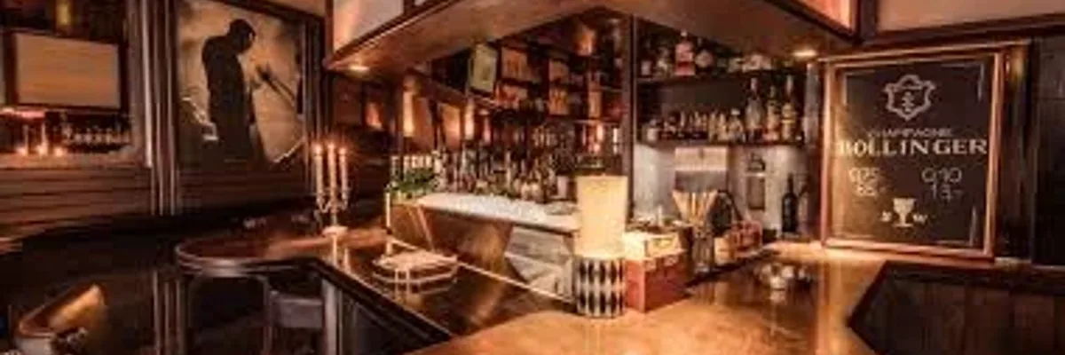 Photo of Schwarz Weiß Bar Photo of Schwarz Weiß Bar