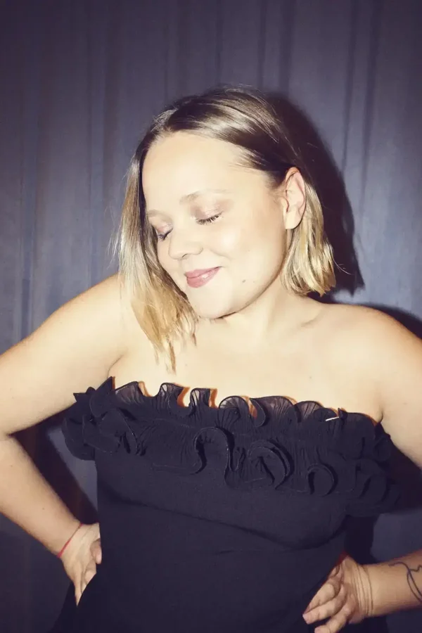Event-Bild: Lina Maly 10 Jahre Nur zu Besuch