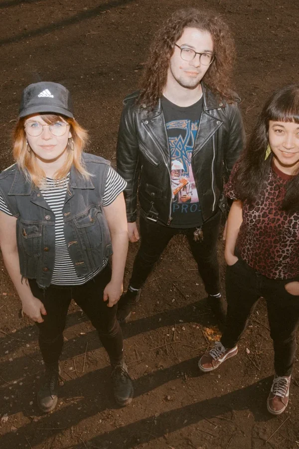 Event: THE DEAD END KIDS | support: The Raccoonz Event-Bild: THE DEAD END KIDS | support: The Raccoonz