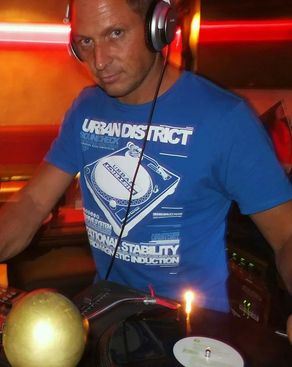 Event-Bild: friends.zone mit Deacon Frost Jr. & freunde