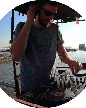 Event-Bild: HOUSEBOAT GROOVES mit OLL-ZEN