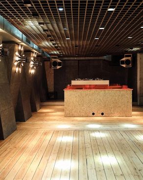 Event: Legal KLUBNACHT w./ Muallem, Almedina, Olli Rubber, Dashkandy, Erhyc Event-Bild: Legal KLUBNACHT w./ Muallem, Almedina, Olli Rubber, Dashkandy, Erhyc